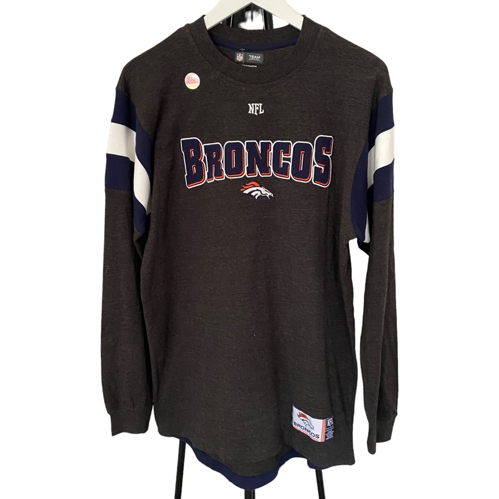 NWT NFL Team Apparel Denver Broncos Embroidered Long Sleeve Shirt Men’s Medium